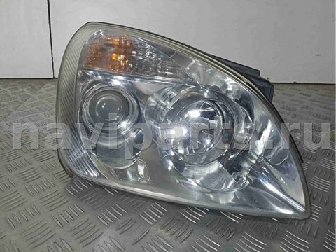 Фара правая Kia Carens, 2007 г., OEM 2138, арт. 018829