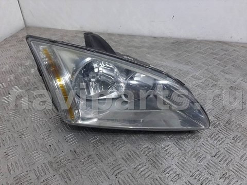 Фара правая Ford Focus, 2008 г., арт. 1046810