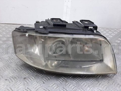 Фара правая Audi A6, 2001 г., арт. 1081590