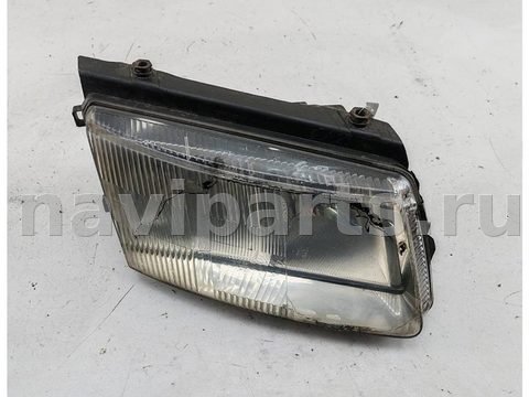 Фара правая Volkswagen Passat B5, 1999 г., OEM HELLA, арт. 54924587