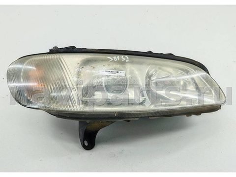 Фара правая Opel Omega, 1997 г., OEM 90566796, арт. 55219633