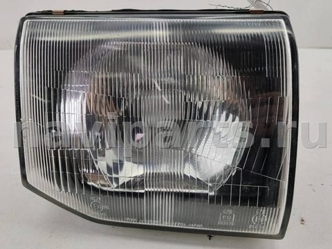 Фара правая Mitsubishi Pajero, 1991 г., OEM 11037746, арт. 55360570