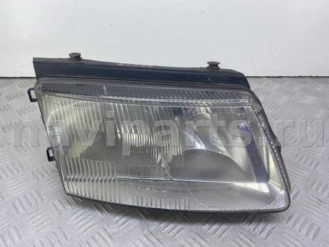 Фара правая Volkswagen Passat, 1999 г., OEM 14742600, арт. 62393
