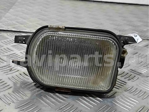 Фара противотуманная правая Mercedes C W203, 2001 г., OEM 15100000, арт. 007039