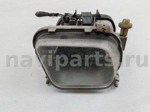 Фара противотуманная правая Mercedes E W210, 1999 г., OEM 2108200256, арт. 55342113