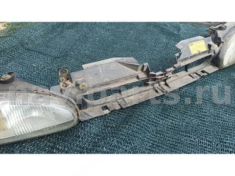 Фары передние (комплект) Ford Mondeo, 1995 г., арт. 111118425, фото 3