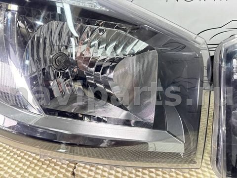 Фары передние (комплект) Renault Trafic, 2016 г., OEM 260109424R, арт. 21684, фото 7