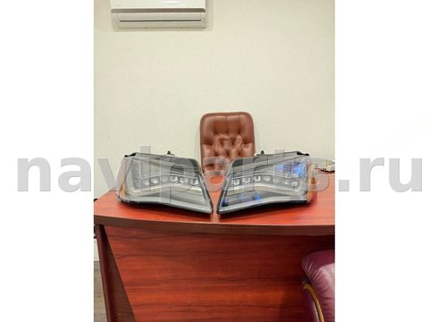 Фары передние (комплект) Audi A8, 2012 г., арт. 83707648