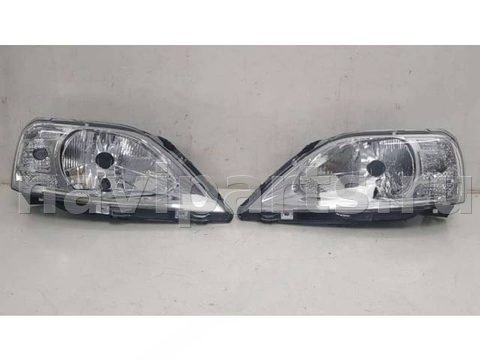 Фары передние (комплект) Lada Largus, 2012 г., OEM 8200744754, арт. B4183