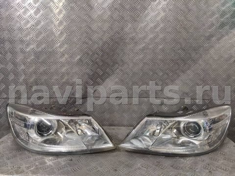 Фары передние (комплект) Skoda Octavia A5, 2012 г., OEM 1Z2941015F, арт. M114310763