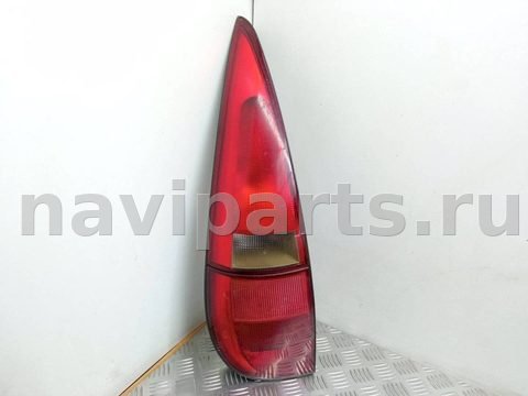 Фонарь задний левый Renault Laguna, 1999 г., OEM 7700430979, арт. 1033125