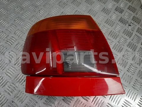 Фонарь задний левый Audi A4, 2000 г., OEM 8D0945095A, арт. 1043565