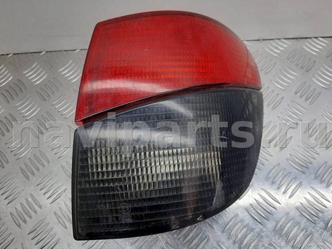 Фонарь задний правый Peugeot 406, 1996 г., OEM 92401M20, арт. 1007764