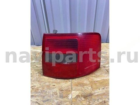 Фонарь задний правый Audi A6, 2000 г., арт. 10291