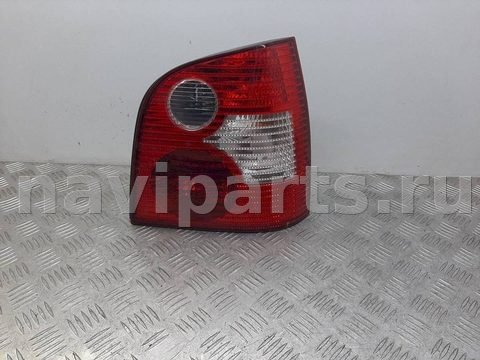Фонарь задний правый Volkswagen Polo, 2004 г., OEM 6Q6945112, арт. 1043838