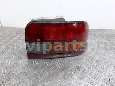 Фонарь задний правый Subaru Impreza, 1999 г., арт. 1045809