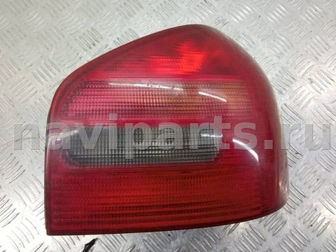 Фонарь задний правый Audi A3, 2002 г., OEM 8L0945096A, арт. 1050534