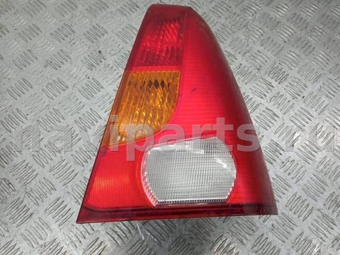 Фонарь задний правый Renault Logan, 2006 г., OEM 8200211019, арт. 1079577