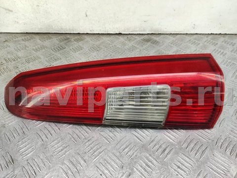 Фонарь задний правый Volvo V70, 2001 г., OEM 152844, арт. 40891
