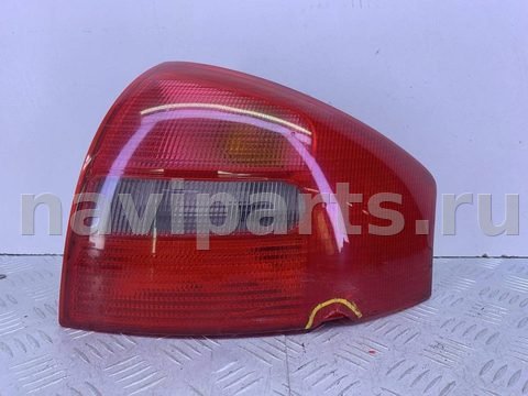 Фонарь задний правый Audi A6, 1998 г., арт. 63679