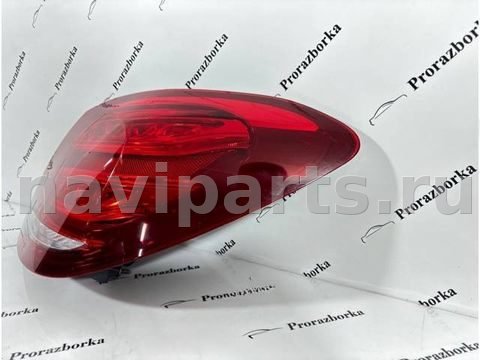 Фонарь задний правый Mercedes C W205, 2018 г., OEM A2059061457, арт. 637, фото 3