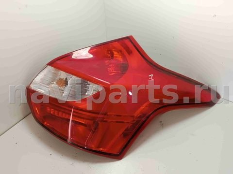 Фонарь задний правый Ford Focus, 2012 г., арт. 6674