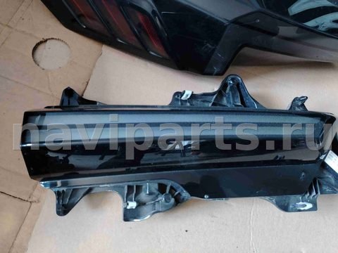 Фонари задние (комплект) BMW XM G09, 2024 г., OEM 9879759, арт. 21725, фото 2