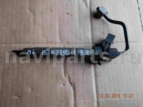 Новое Mercedes ML W164, 2005 г., OEM 445115027, арт. 1502350