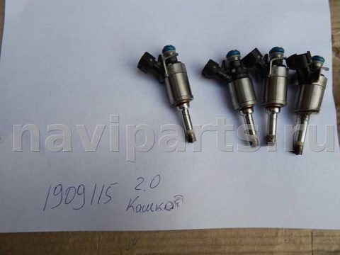Форсунка Nissan Qashqai, 2013 г., OEM 261500090, арт. 1909115