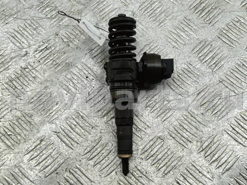 Новое Volkswagen Passat B6, 2005 г., OEM 038130073BQ, арт. 55334146