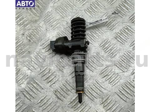 Новое Volkswagen Touran, 2003 г., OEM 038130073AG, арт. 55381423