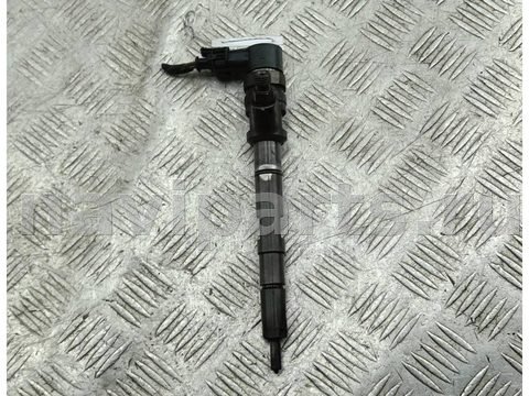 Новое Kia Sorento, 2002 г., OEM 338004A500, арт. 55382323