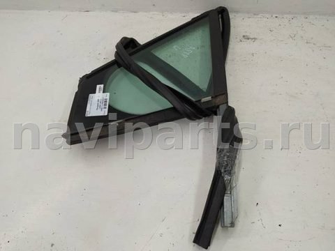 Форточка передняя левая Peugeot 308, 2009 г., арт. 10185846