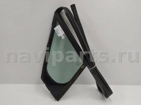 Форточка передняя левая Peugeot 308, 2008 г., арт. 10327871