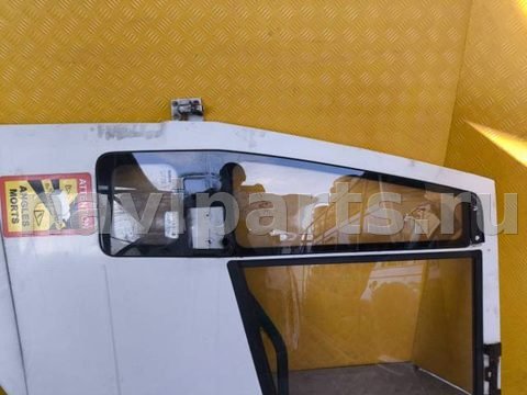 Форточка передняя левая Iveco Eurocargo, 2015 г., OEM 504080383, арт. 202460