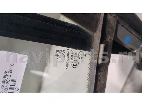 Форточка передняя левая Peugeot 308 I, 2007 г., OEM 9300T8, арт. 20520452