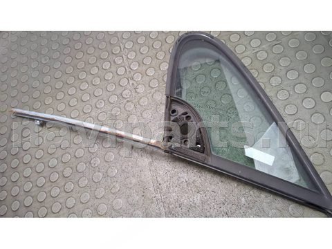 Форточка передняя левая Peugeot 307 3C, 2001 г., OEM 920194, арт. 21257088