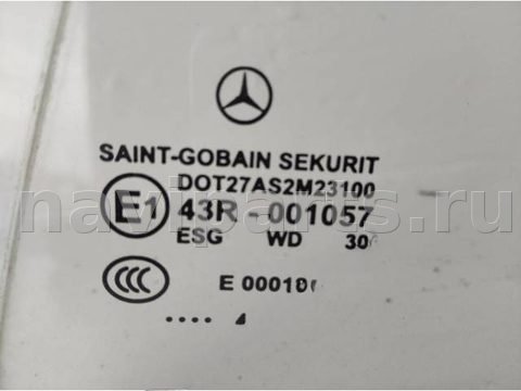 Форточка передняя левая Mercedes A W168, 2001 г., арт. 50020090, фото 2