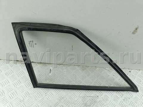 Форточка передняя левая Mercedes Sprinter, 1995 г., OEM A9017250109, арт. 54012284