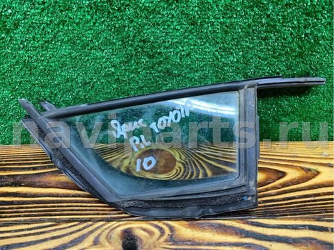 Форточка передняя левая Toyota Yaris, 2010 г., OEM 682160D010, арт. 80868312