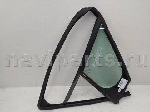 Форточка передняя правая Peugeot 308, 2008 г., арт. 10217611