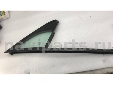 Форточка передняя правая Audi Q7, 2017 г., OEM 4M0845114, арт. 30164