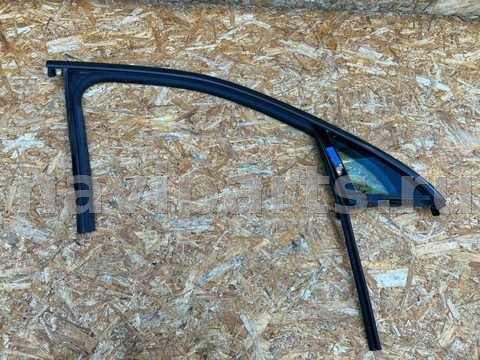 Форточка передняя правая Kia Sorento, 2023 г., OEM 82541R5000, арт. 32489167