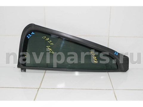 Форточка задняя левая Nissan Armada TA60, 2004 г., OEM 822637S000, арт. 122561