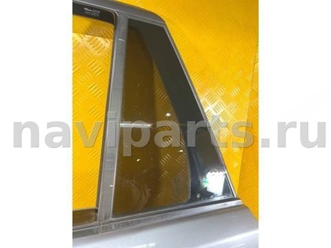 Форточка задняя левая Land-Rover Range Rover Sport, 2010 г., OEM LR021079, арт. 194774