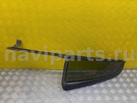 Форточка задняя левая Lincoln Navigator, 2001 г., OEM XL147825829CB, арт. 207382