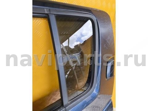 Форточка задняя левая Nissan Pathfinder, 2006 г., OEM 82263EB33A, арт. 211501