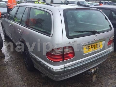 Форточка задняя левая Mercedes E W210, 2001 г., арт. 42381267