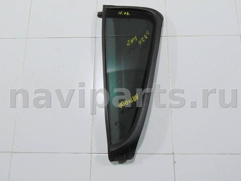 Форточка задняя левая Nissan Armada TA60, 2003 г., OEM 822637S000, арт. 57352