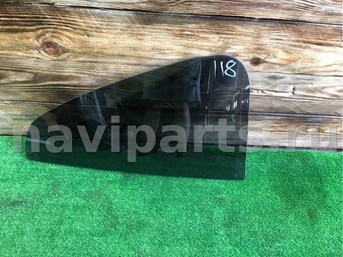 Форточка задняя левая Mercedes ML W163, 2000 г., OEM A1637350309, арт. 86038533